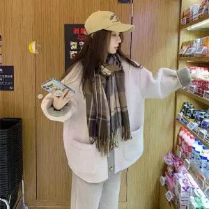 마킷4 여성용 미디 빈티지 램스울 오버핏 모피코트 코트 콤비 움 JEN1