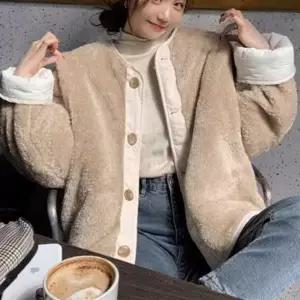[하프클럽/]여성용 양면 리버시블 양털 숏 점퍼 겨울 여행 학생용 숏패딩