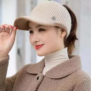 포니테일 겨울 여성 골프 모자 니트 비니 캡 챙 래퍼모자