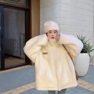 [하프클럽/]여성용 겨울 텍스처 후드 플리스 점퍼 뽀글이 기모 아우터
