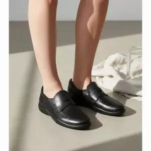 프라다 PRADA 26SS 토블락 가죽 로퍼 4D3612 070 F0002