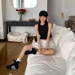 [하프클럽/]여성 레이스 디테일 허리밴드 4부 바지 팬츠