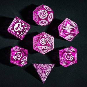 해적 디자인이 적용된 커스티 7피스 샤프 엣지 DND 주사위 세트 테이블탑 RPG 보드 게임 선물 수집에 완벽합니다 로즈 레드 화이트 패턴