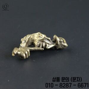 순수 구리 추상 조각 침묵은 금 열쇠 황동 펜던트 보석 패션 자동차 반지 걸이식 악세사리 선물