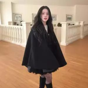 타노스여자 데일리룩 코트 모직 빈티지 케이프 스트링 붐 KUK1
