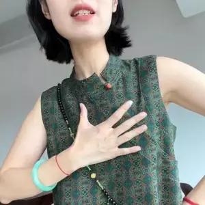 여성 초록 여름 자가드 중기장 반폴라 버클 상의 블라우스 민소매 셔츠 트임 KS2