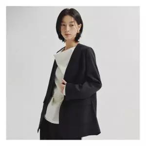 더아이잗 루즈핏 투버튼 브이넥 재킷 ISSP0JK512 1268076
