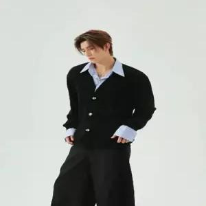 엘럽 남성용 니트 투피스 페이크 스트라이프 러시 브이넥 스웨터 원템1