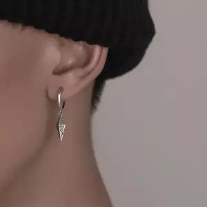 s925남자 스트릿룩 원터치 엔틱 유화 드롭 귀걸이 (18848674A)