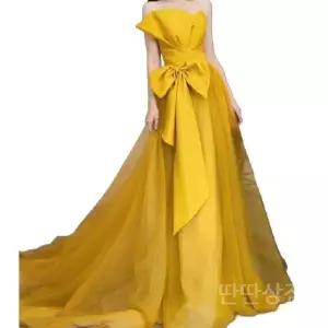 웨딩커플룩 커플 사진 스튜디오 예술 외관 커플수트 촬영 여행 셀프웨딩
