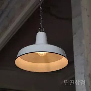 빈티지철제팬던트 램프 레스토랑 식탁등 바닥 유리갓 주방 철 천장 카페 갓 조명 인테리어 샹들리에