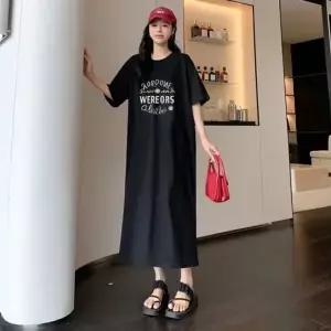 [하프클럽/]이쁘다요 영문 밑단 오버핏 트임 빅 원피스