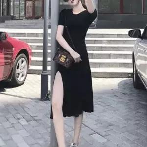 [하프클럽/]트임 블랙 롱원피스 반팔 라운드 심플 원피스