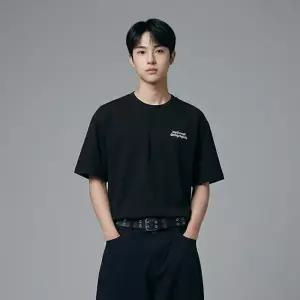 내셔널지오그래픽 N262UTS901 소로나 쿨 그리핀 세미오버핏 반팔 티셔츠 BLACK 2039962