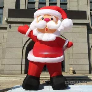 대형산타풍선 내장팬 대형산타 야외 풍선 2m 간판 그린백 조명 캠핑 암벽등반 카페 장식 크리스마스