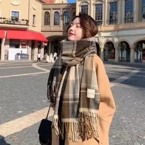 [하프클럽/]여성 체크 머플러 가죽 목도리 겨울 연말