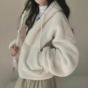 [하프클럽/옷자락]여자 세미크롭 양털 후드집업 데일리 뽀글이 자켓