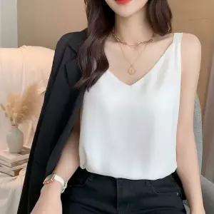 [하프클럽/옷자락]여성 실키 브이넥 슬리브리스 루즈핏 블라우스