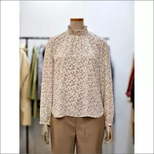 [하프클럽/]BCBG 올앤선드리 세이브존02 스모킹넥 프린트 블라우스 A5S2B482