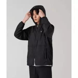 챔피온 CHAMPION 라이트웨이트 나일론 윈드브레이커 Black CHPU261KBJP046BK