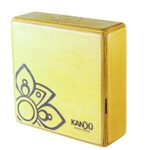 Kandu Clever Shaker는 가지 독특한 사운드를 가진 최초의 쉐이커 드럼입니다 한쪽은 클레이브처럼 다른 쪽은 봉고 사하라 처럼 보입니다