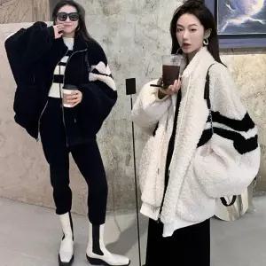 SIS-171 두줄양털점퍼두줄배색집업 뽀글이 여성 디자인 오버핏 빅포켓 겨울 털아우터 여자 스트라이프