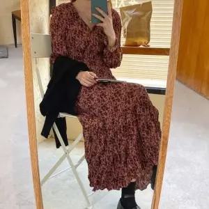 가을원피스 페미닌 고급스런 컬러 브이넥 데이트룩 봄 롱원피스