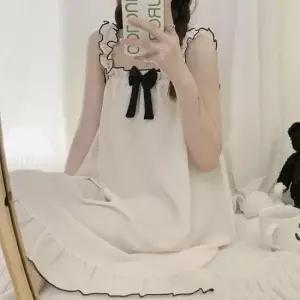 여성잠옷 여성 귀여운 프릴 리본 나시 원피스 홈웨어 여름 잠옷
