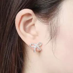 비쥬홀릭 실버925 백금도금 로맨틱 리본 귀걸이 리본귀걸이
