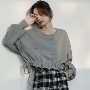 오버핏 여성 크롭 맨투맨 라운드 여성 루즈핏 맨투맨 티셔츠 스트링