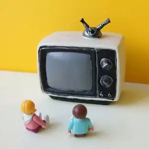 레트로 미니어처 TV 화이트 1P 인테리어 장식 소품 인형소품 미니어처소품 미니소품