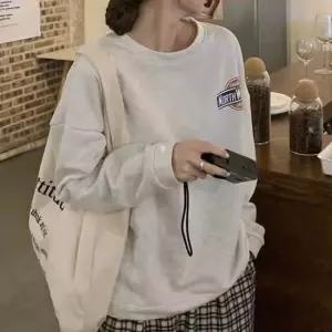 여성맨투맨 루즈핏 기모 긴팔 티 셔츠 가을 맨투맨 오트밀