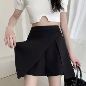 러블리 여성 블랙 미니 치마바지 옆트입 밴딩 스커 20대 30대 여름스커 여자스커 스커코디 직장인 하객룩