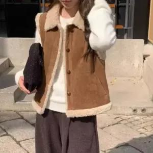 여성 겨울 포근한 일상 레이어드 무스탕 조끼