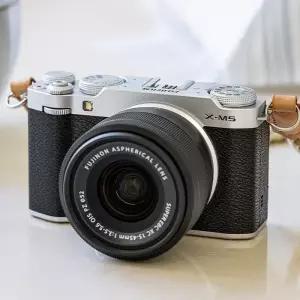 후지필름 X-M5 XC15-45mm 실버 대리점 뉴나인