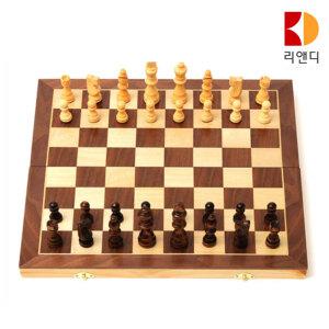 접이식 고급 원목 체스판 말 자석 보드게임 세트
