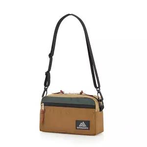 그레고리 패디드 숄더 파우치 M - LOG CABIN KHAKI (08JT3112)