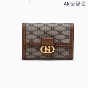[AK분당점] [헤지스] [헤리아토] 브라운 시그니처 패턴 가죽 반지갑 HIWA6F879W1
