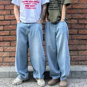 남자 여자 커브드진 연청 와이드핏 커플 청바지