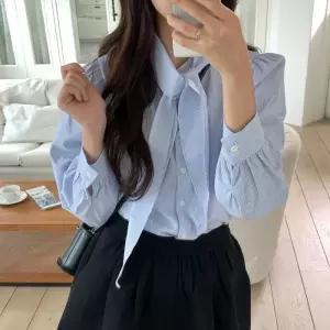 [라일리여성의류] Rly 여성블라우스 클래식 스트라이프 리본 타이 블라우
