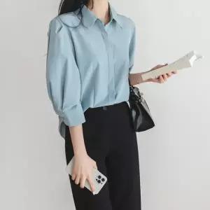 [문에이블]문에이블 레이온 예쁜 핀턱 소라색 카라 칠부 여름 쉬폰 셔츠 여성 블라우스