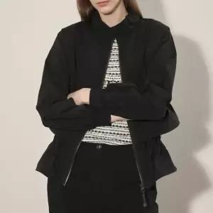 올리비아로렌MG01레터링스트링점퍼신선도원몰VVCCL4F7471