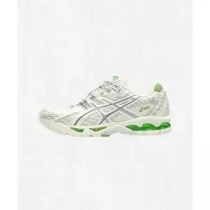 [아식스] ASICS 젤-님버스 10.1 - 아이보리 피켄트 그린 1203A543-750 2579527