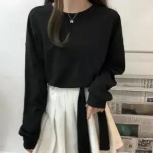 루즈핏 크롭 맨투맨 세미 자수 양기모 티셔츠 긴팔