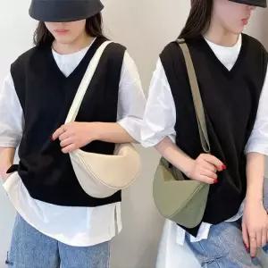 가벼운 나일론 크로스백 힙쌕 슬링백 숄더백 반달모양 크로스힙쌕 미니슬링백