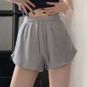 [텐바이텐][홍은]해외 여행 바캉스 룩 편한 숏팬츠 밴딩 반바지 코디