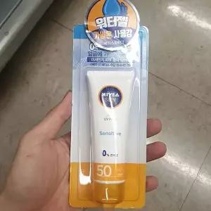 이지하우스 니베아 선 수딩 센서티브 크림 50ml 627324