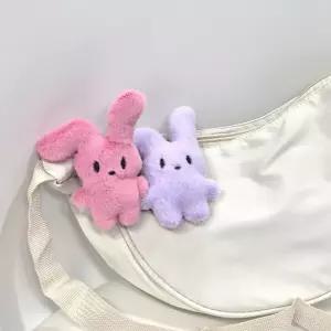 핑크 퍼플 토끼인형 브로치 가방꾸미기 귀여운인형