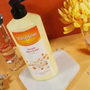 거친손 갈라지는 손톱해결 케라틴 핸드네일 로션 500ml 산뜻한 보습 핸드크림
