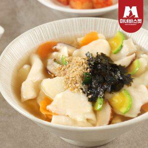 [마녀바스켓]군산 엄마손 떼어먹는 수제비 10인분(생면10팩+소스 동봉)